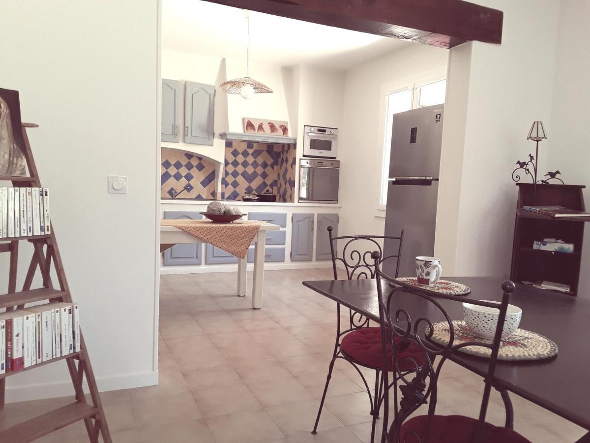 Villa La Bonbonne En Provence Travaillan Esterno foto