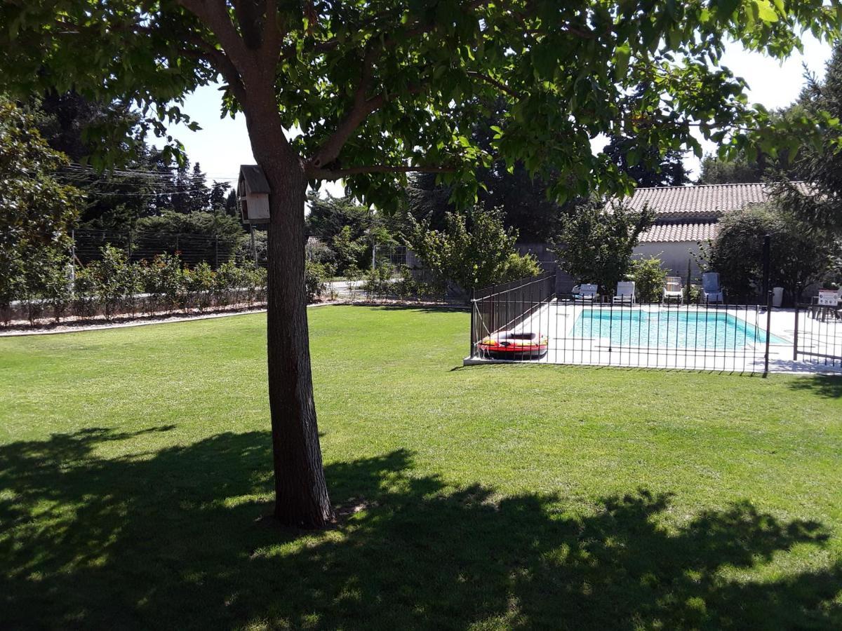 Villa La Bonbonne En Provence Travaillan Esterno foto