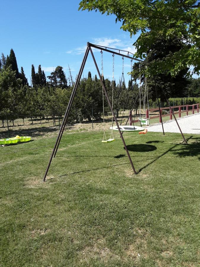 Villa La Bonbonne En Provence Travaillan Esterno foto