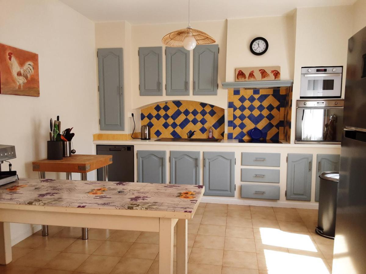 Villa La Bonbonne En Provence Travaillan Esterno foto